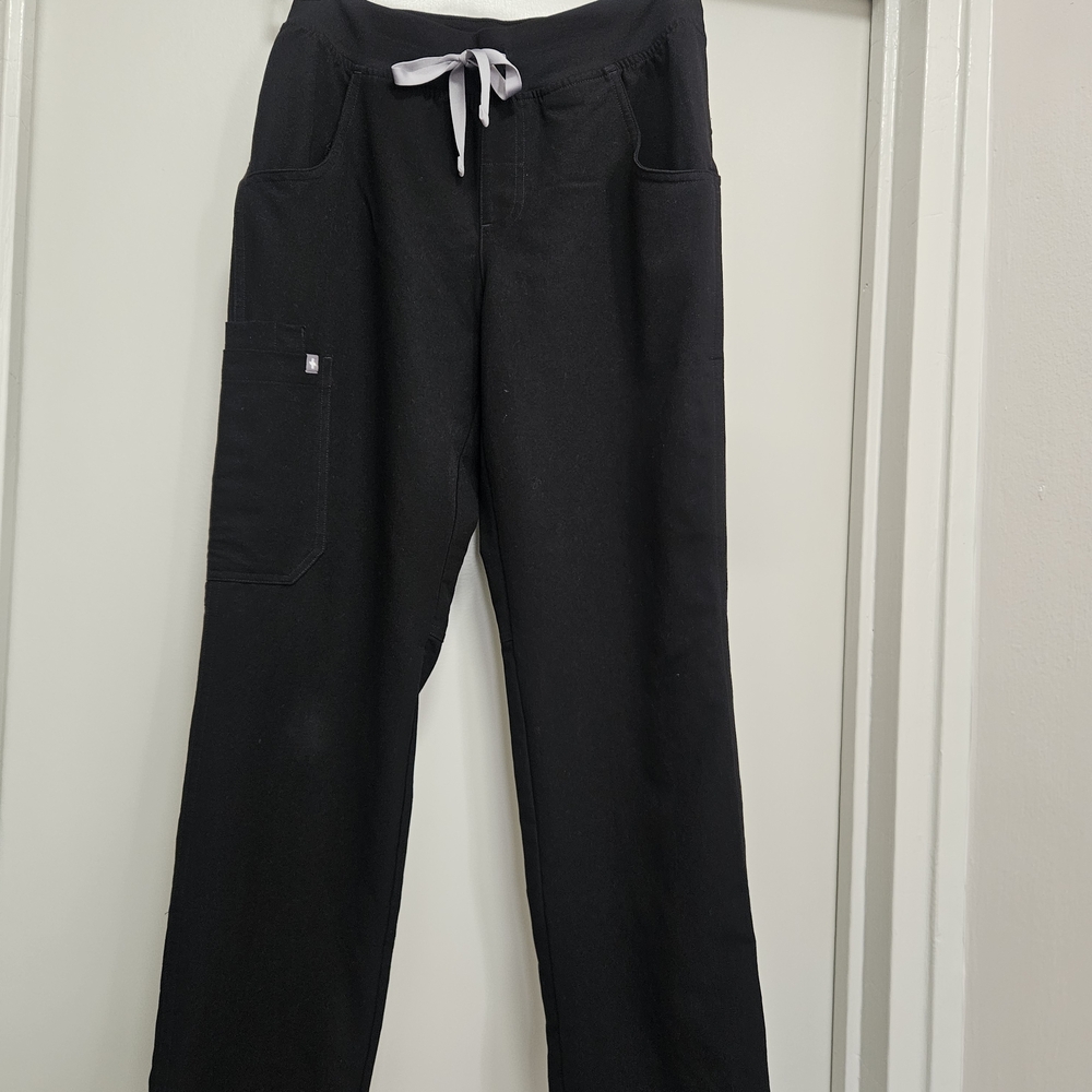 Kade Cargo Scrub Pants - Picture 3 of 16